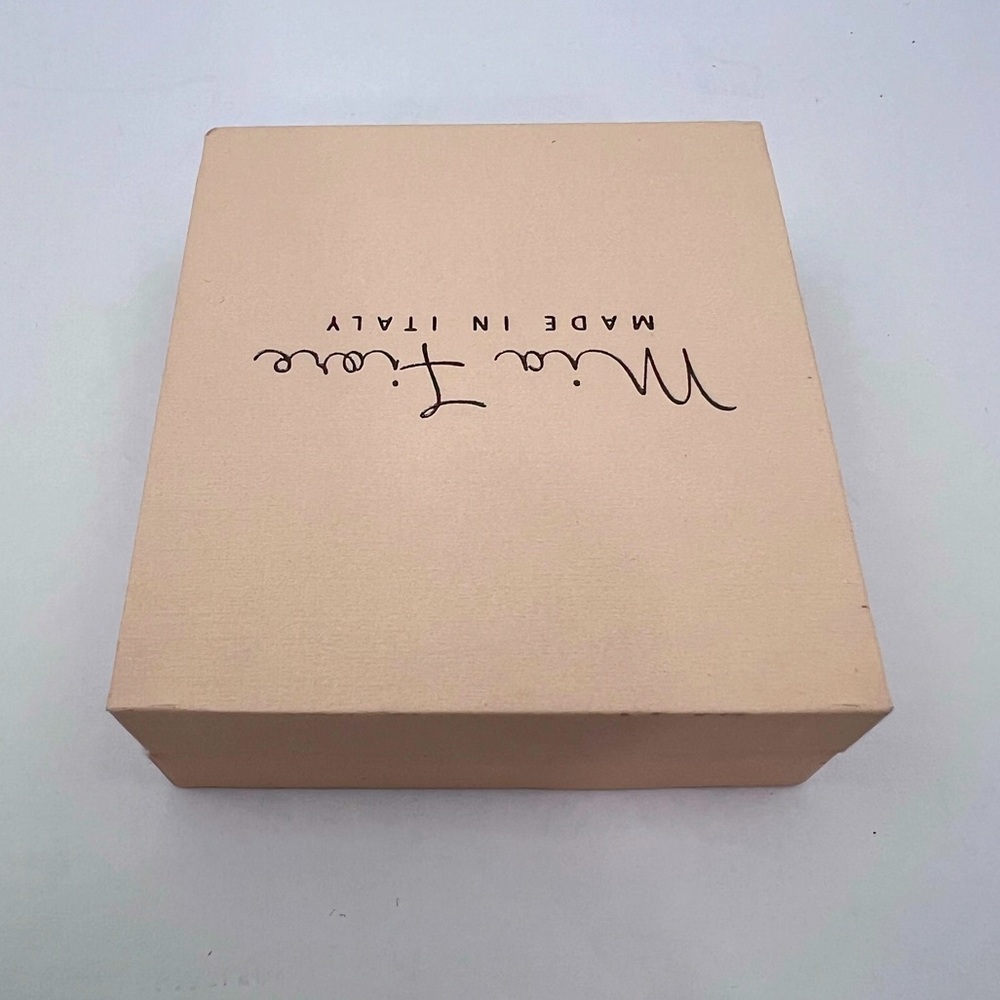 MÍA FIORE, KNOTT STUD EARRINGS, STERLING SILVER & 18KT GOLD PLAYED EARRINGS - Picture 13 of 14